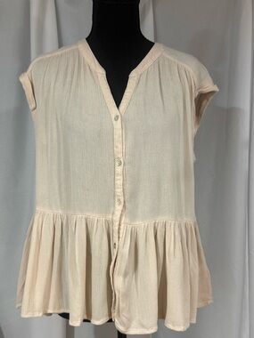 Light Cream Button-Front Peplum Blouse